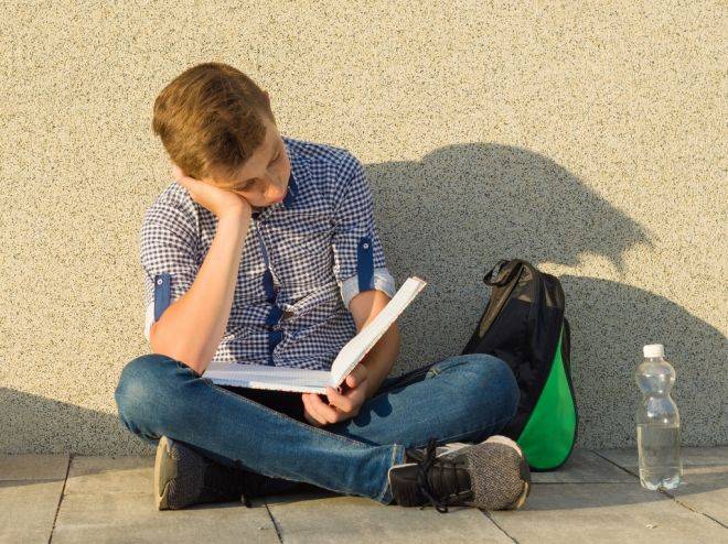 Die Veränderungen im Körper eines Jungen in der Pubertät