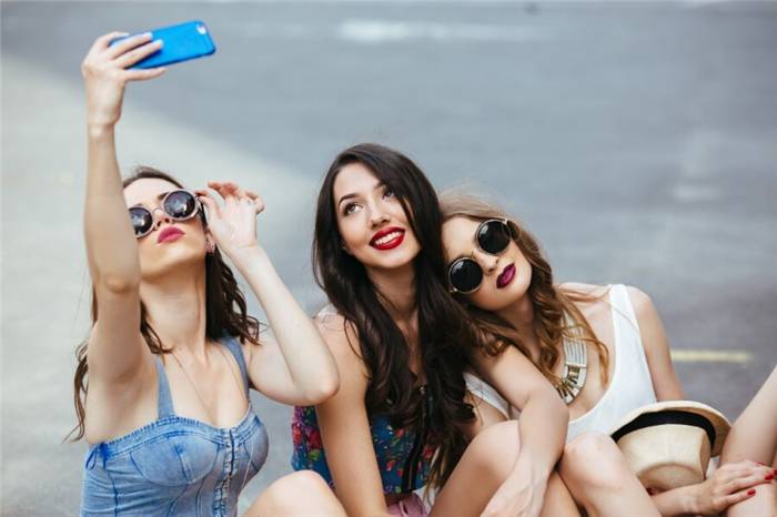 Kann ein Mann zwei Frauen gleichzeitig lieben?