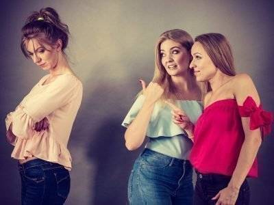 Ursachen für die Eifersucht eines Mädchens