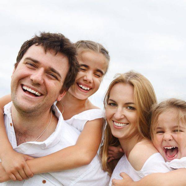 eine glückliche Familie