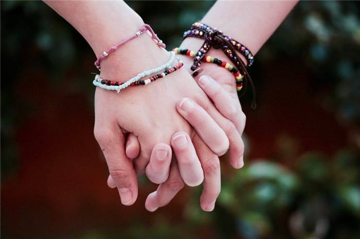 Besonderheiten einer harmonischen Kommunikation in einer Partnerschaft: Wie kann man Misstrauen überwinden?
