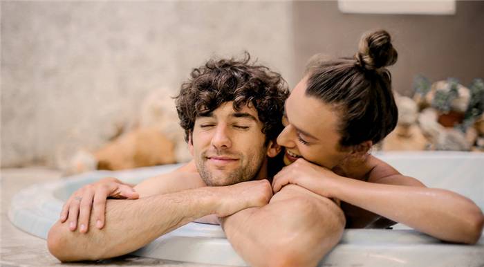 Verliebtheit und Liebe: Worin besteht der Unterschied zwischen den Gefühlen?