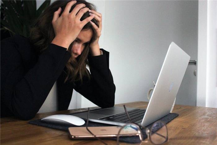 Frustration wird mit Depression in Verbindung gebracht.