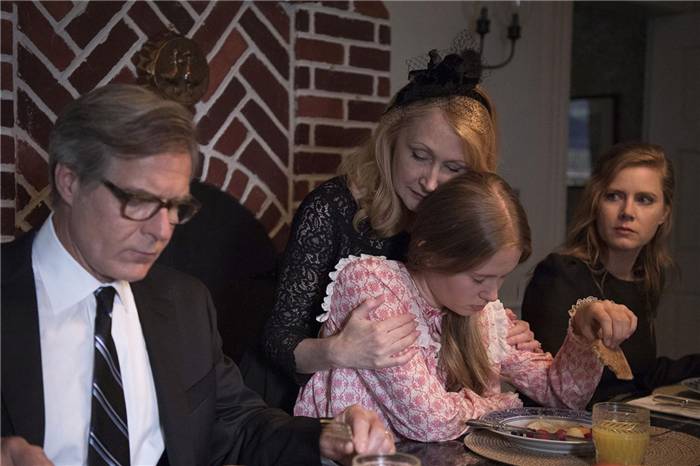 Ein Ausschnitt aus der Fernsehserie Sharp Objects.