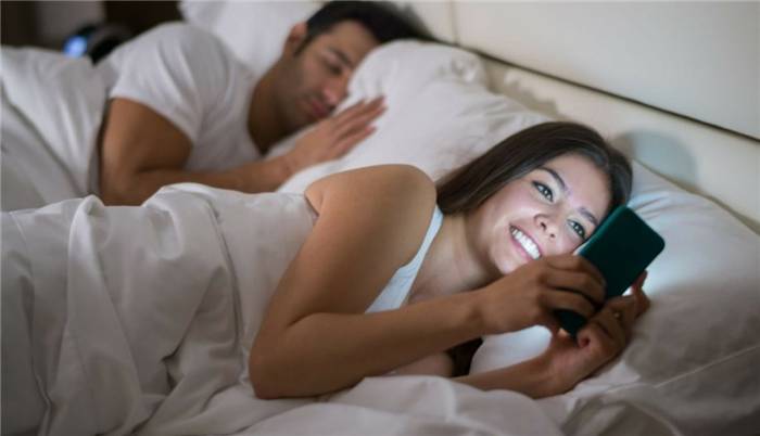 Wie man mit dem Verrat Ihrer Frau zu bewältigen? 3 Lösungen, wie man mit der Situation mit Würde umgehen Foto 2