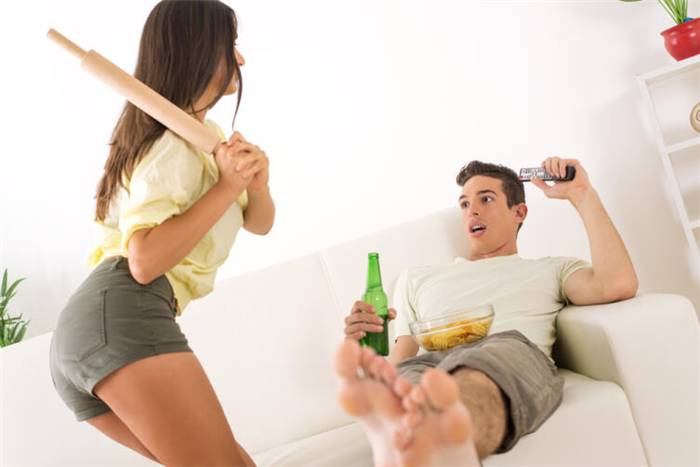Beziehungspsychologie. Wie kann man aufhören, eine kontrollierende Ehefrau zu sein?